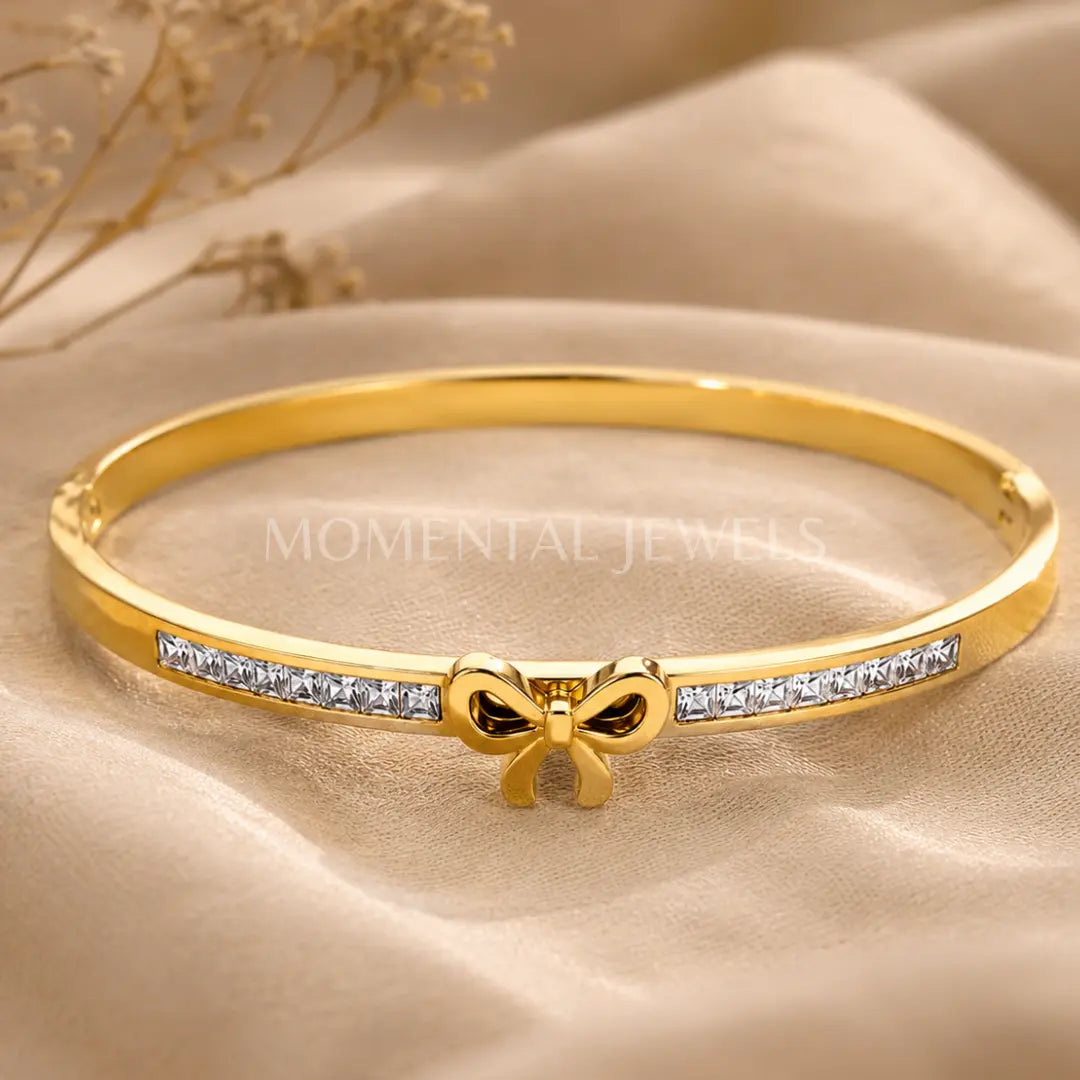 Bow Bangle