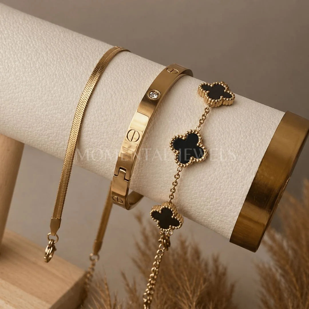 Signature Stack Set