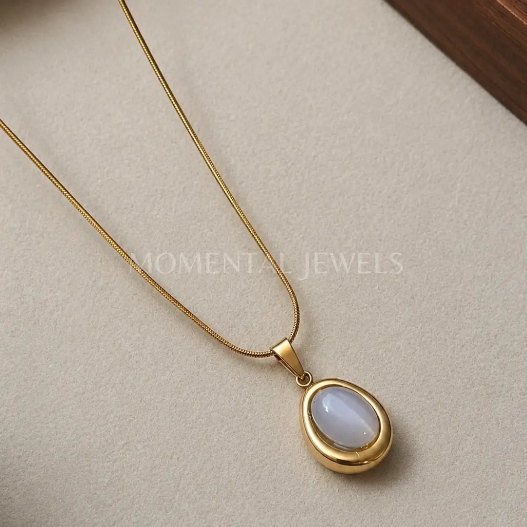 Geometric pendant