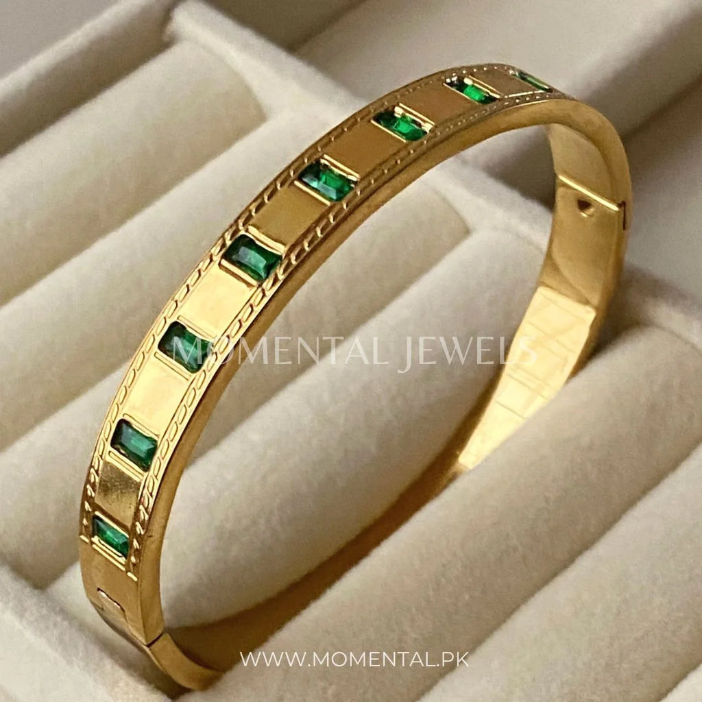 Green & Gold Handcuff