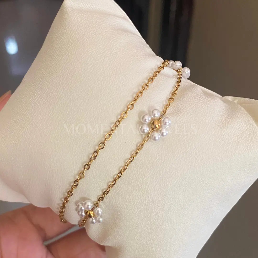 Layered Daisy Bracelet
