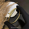 Nail Handcuff