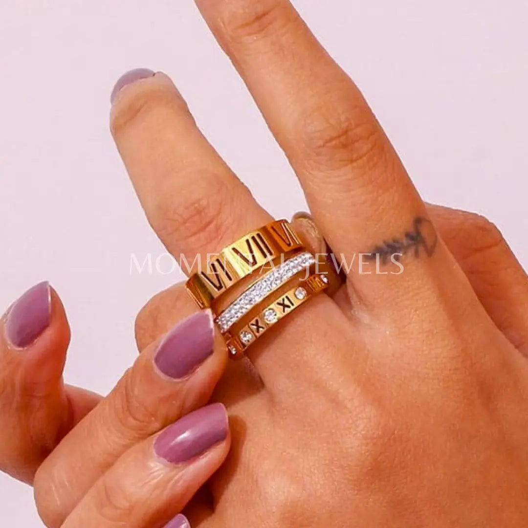 Trendy Roman Ring
