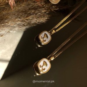 White & Gold Pendant